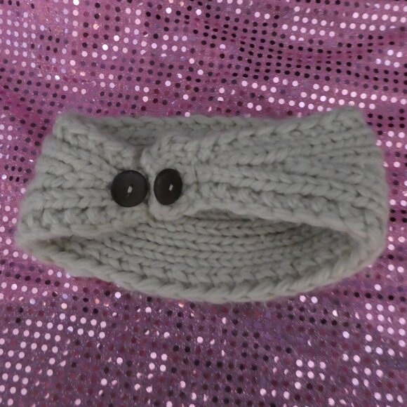 Stylish Crochet Winter Headband With Flowers | Adjustable | 100% Acrylic | OS - Picture 3 of 9